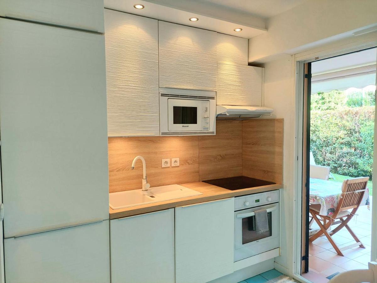 Plage La Salis 3 Chambres, Jardin - 3 Bedrooms 昂蒂布 外观 照片
